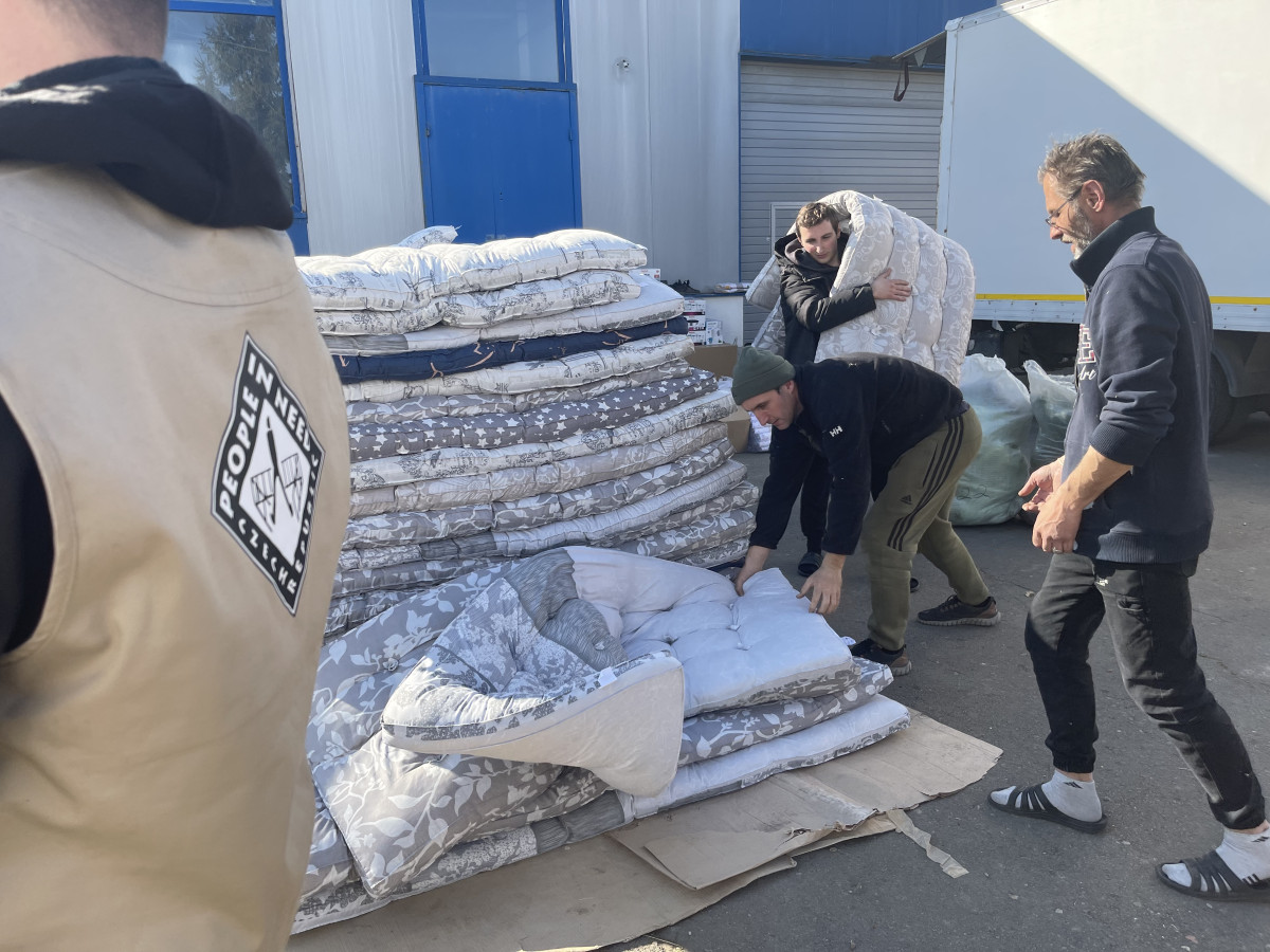 PEOPLE IN NEED CONTINUES TO EQUIP COLLECTIVE CENTRES IN THE WEST OF THE COUNTRY