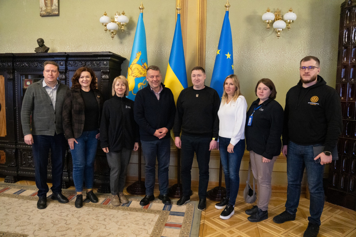 Секрети стійкості жінок, чия робота – надавати допомогу іншим