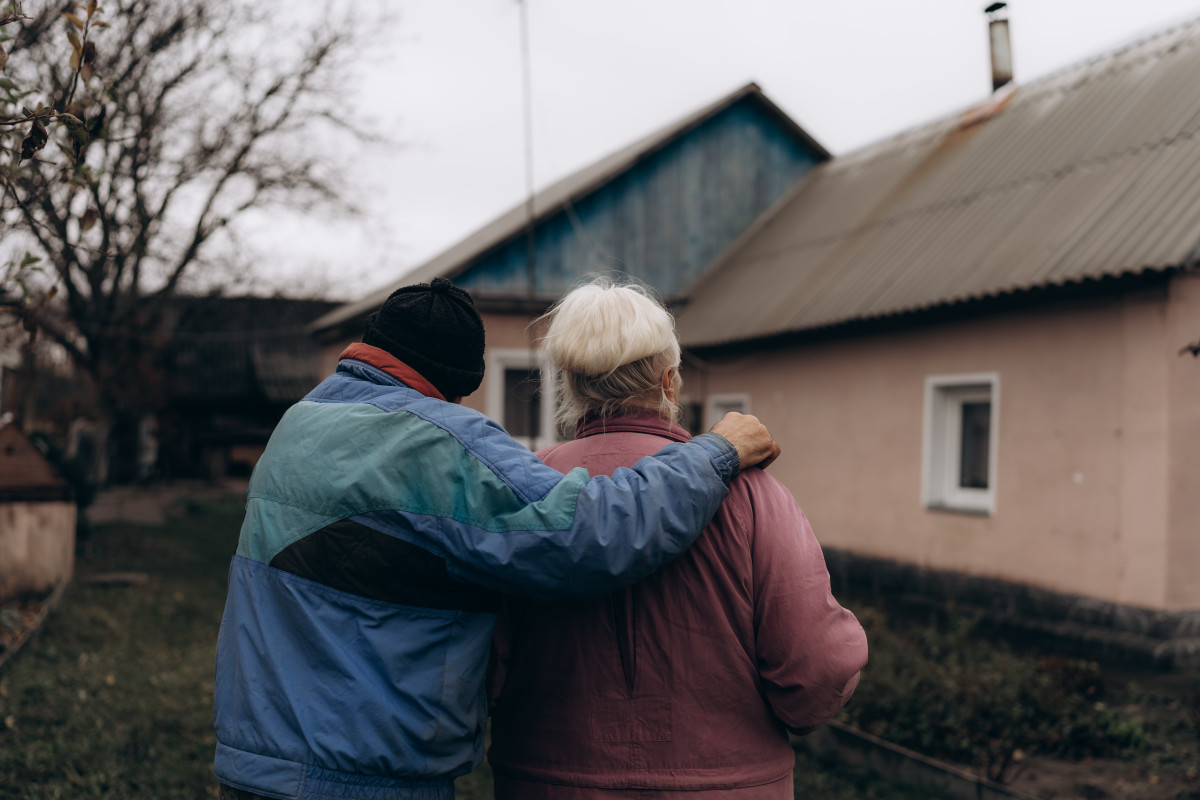 Відновлюємо домівки українців і зміцнюємо віру у кращі часи