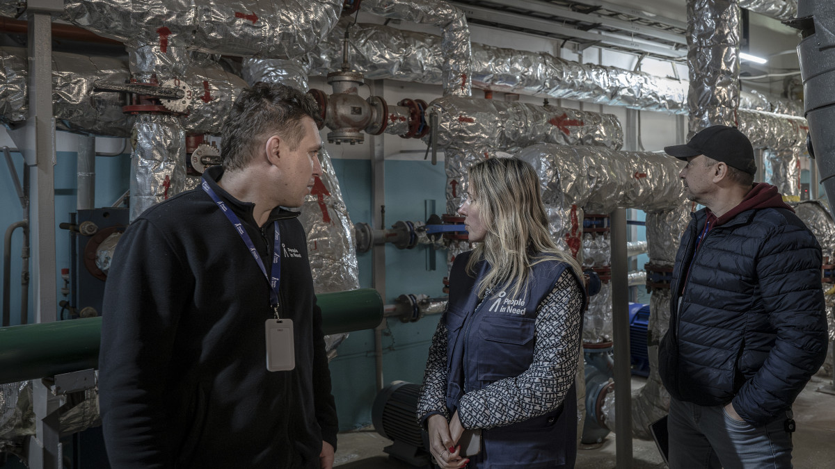 Допомагаємо громадам вистояти взимку