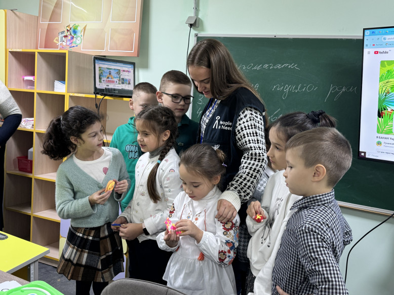 Підтримка там, де вона потрібна найбільше. Результати роботи «Людина в біді» в Україні у 2025 році