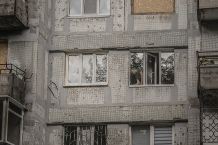 Історії із прифронтових міст, де ми щодня відновлюємо житло людей