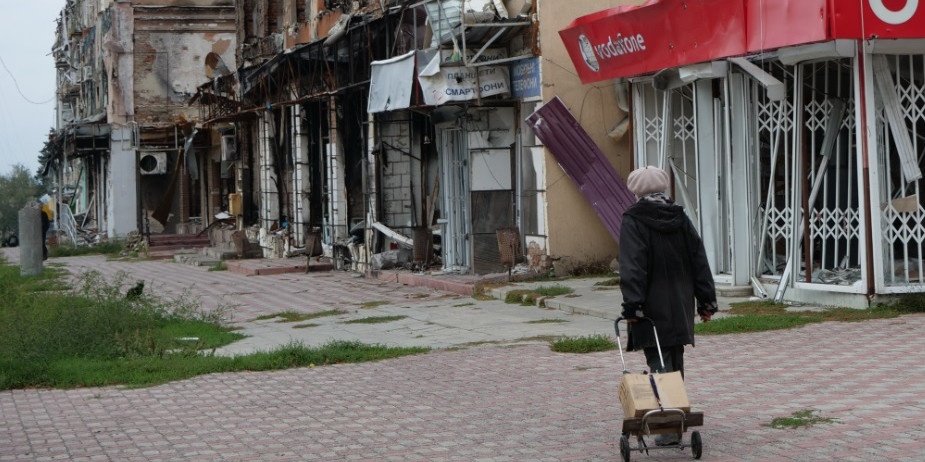 NO ELECTRICITY, GAS, OR WATER SUPPLY. PEOPLE IN NEED AND PARTNERS SUPPORT PEOPLE IN LIBERATED AREAS IN EASTERN UKRAINE 