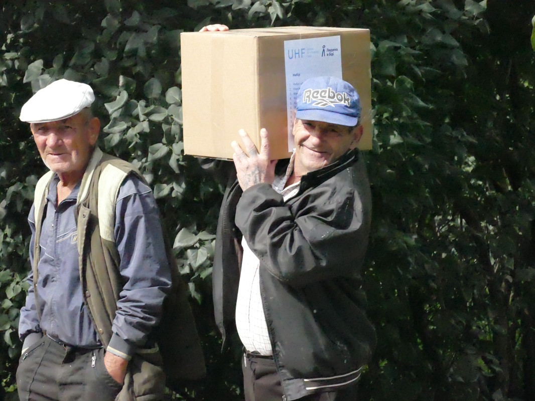 Provision of humanitarian assistance to population affected by the fighting and internally displaced persons through local partnerships in Ukraine