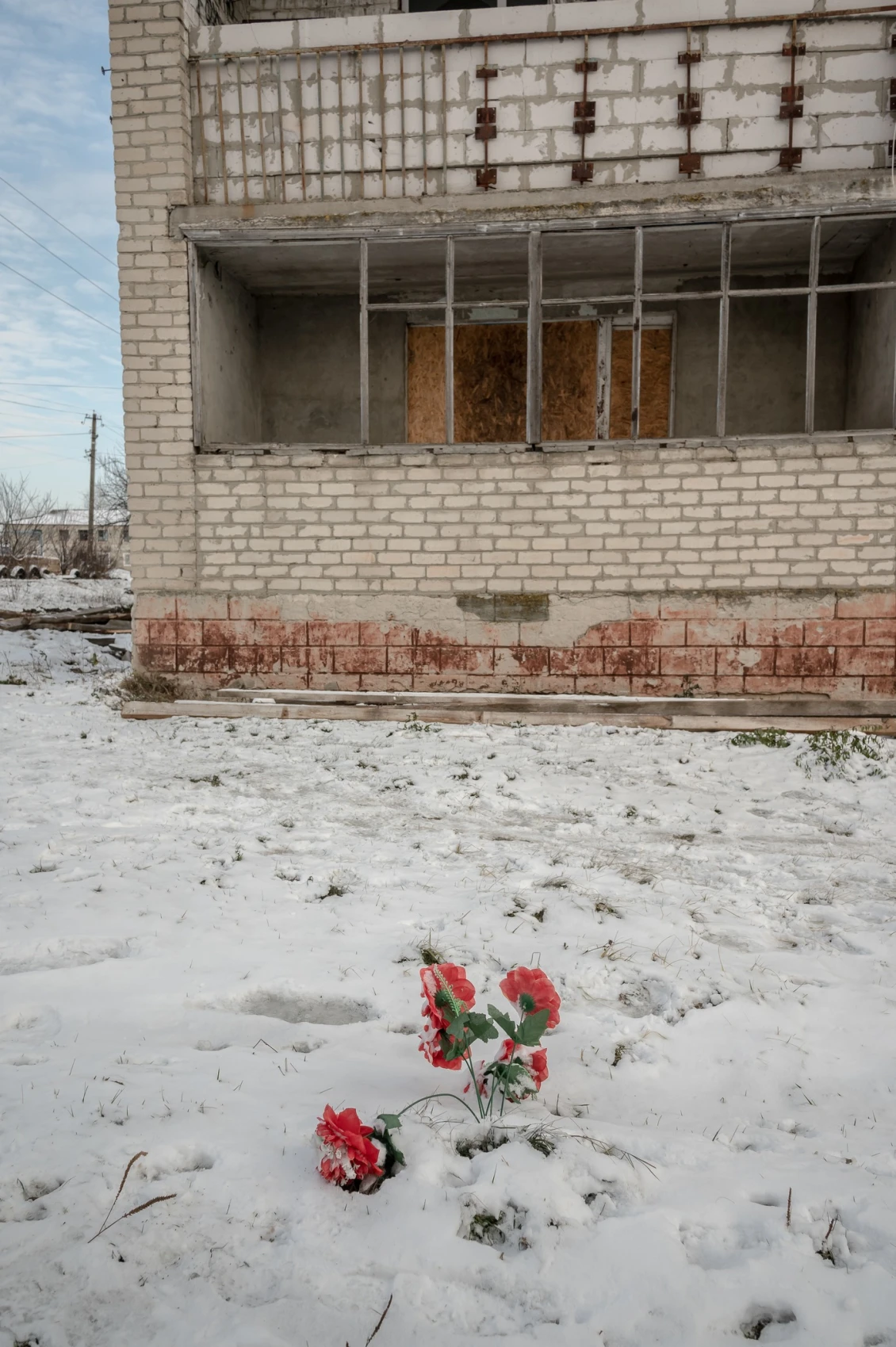 Вибух у дворі цього будинку забрав життя одразу 5-х жінок.