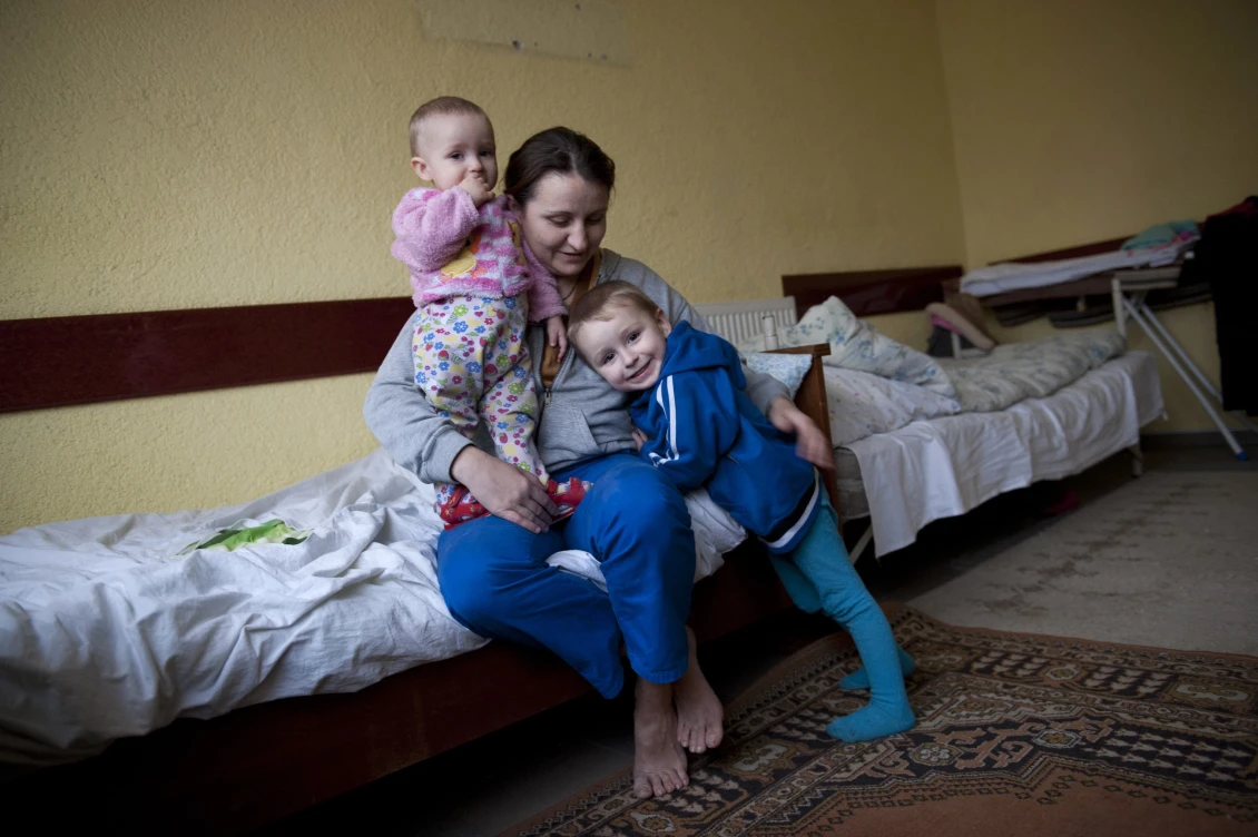 A family at one of our collective centres for IDPs. Sloviansk, Donetsk Oblast, 2014 
